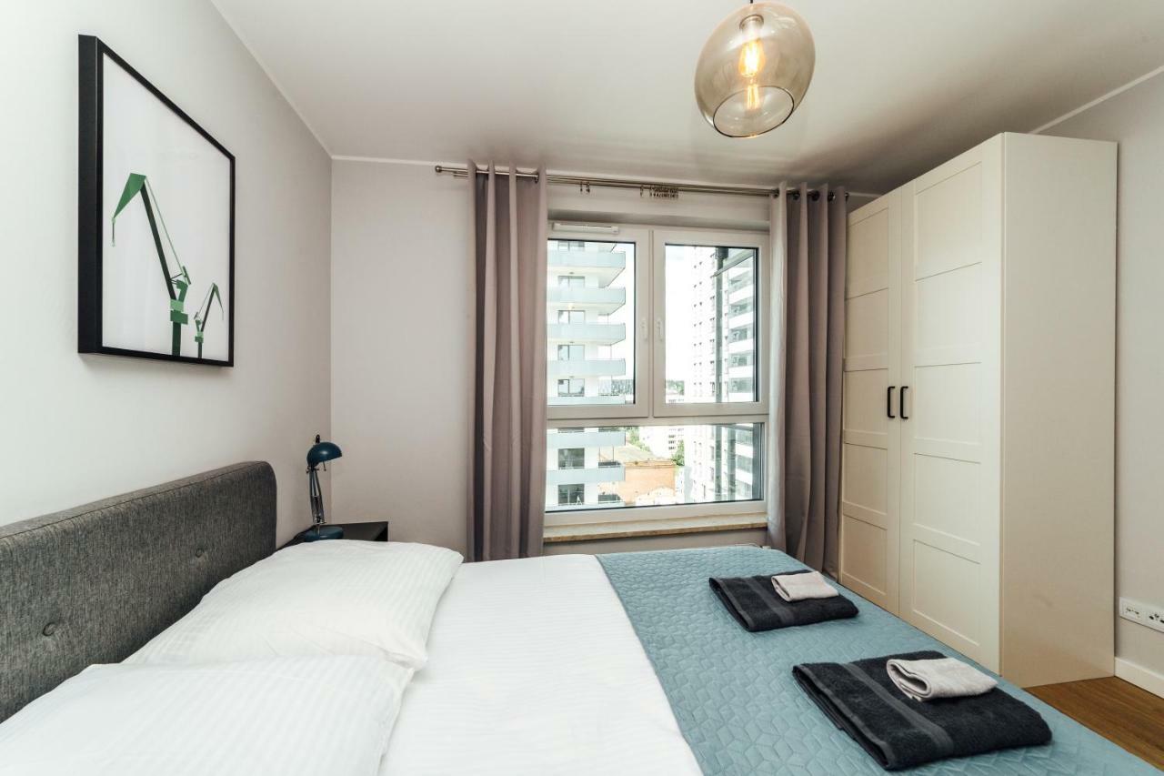 Pobookowane Stocznia Apartments Gdansk Bagian luar foto