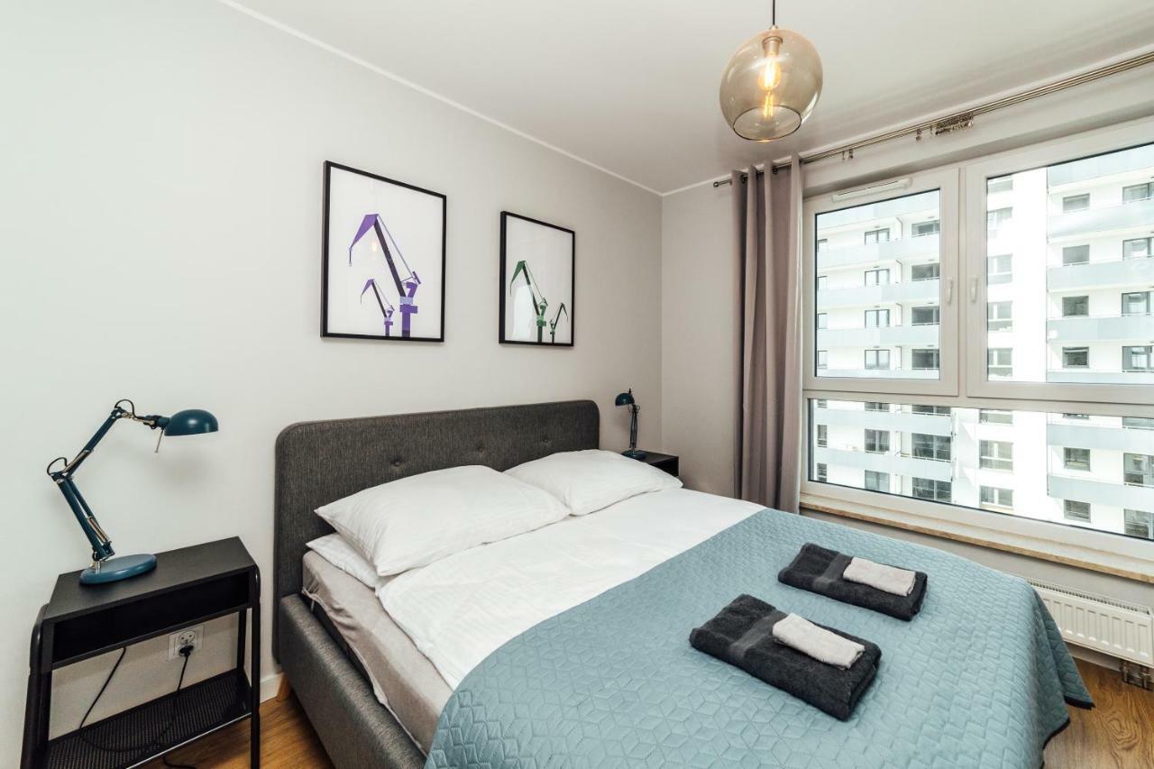 Pobookowane Stocznia Apartments Gdansk Bagian luar foto