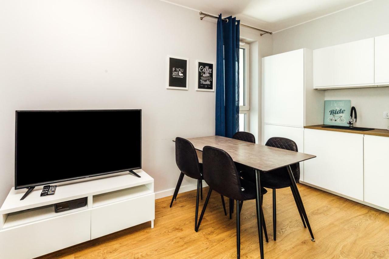 Pobookowane Stocznia Apartments Gdansk Bagian luar foto