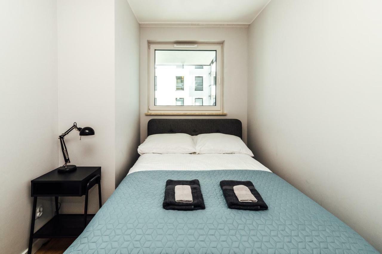Pobookowane Stocznia Apartments Gdansk Bagian luar foto