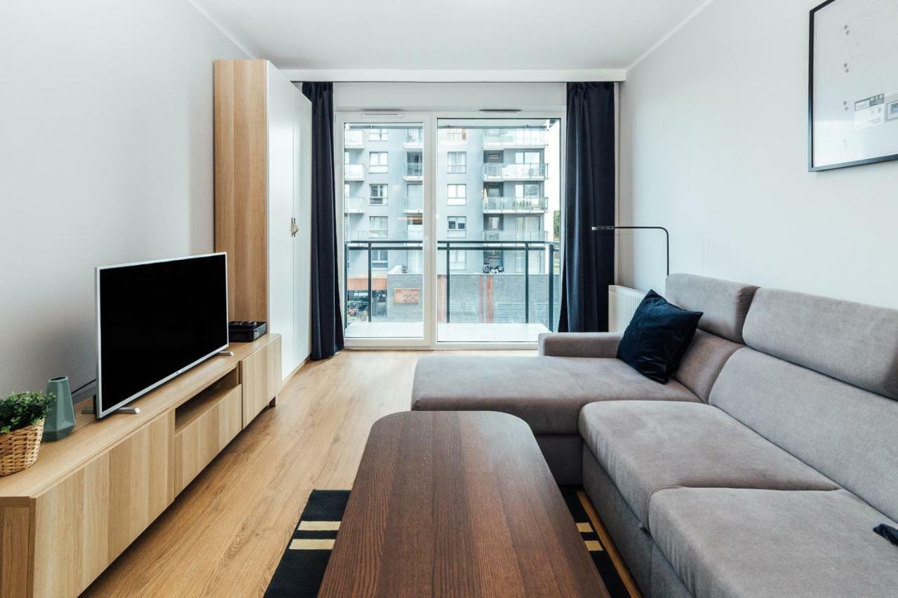 Pobookowane Stocznia Apartments Gdansk Bagian luar foto