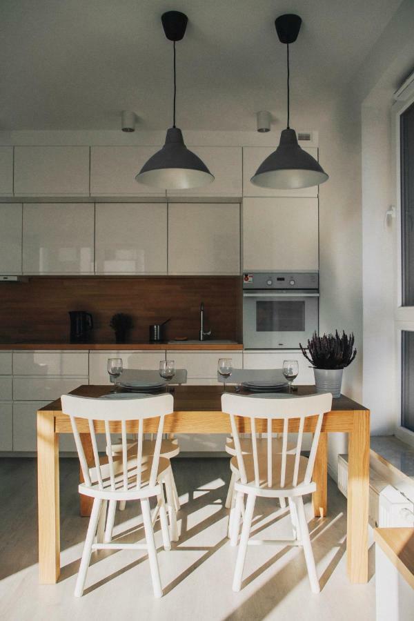 Pobookowane Stocznia Apartments Gdansk Bagian luar foto