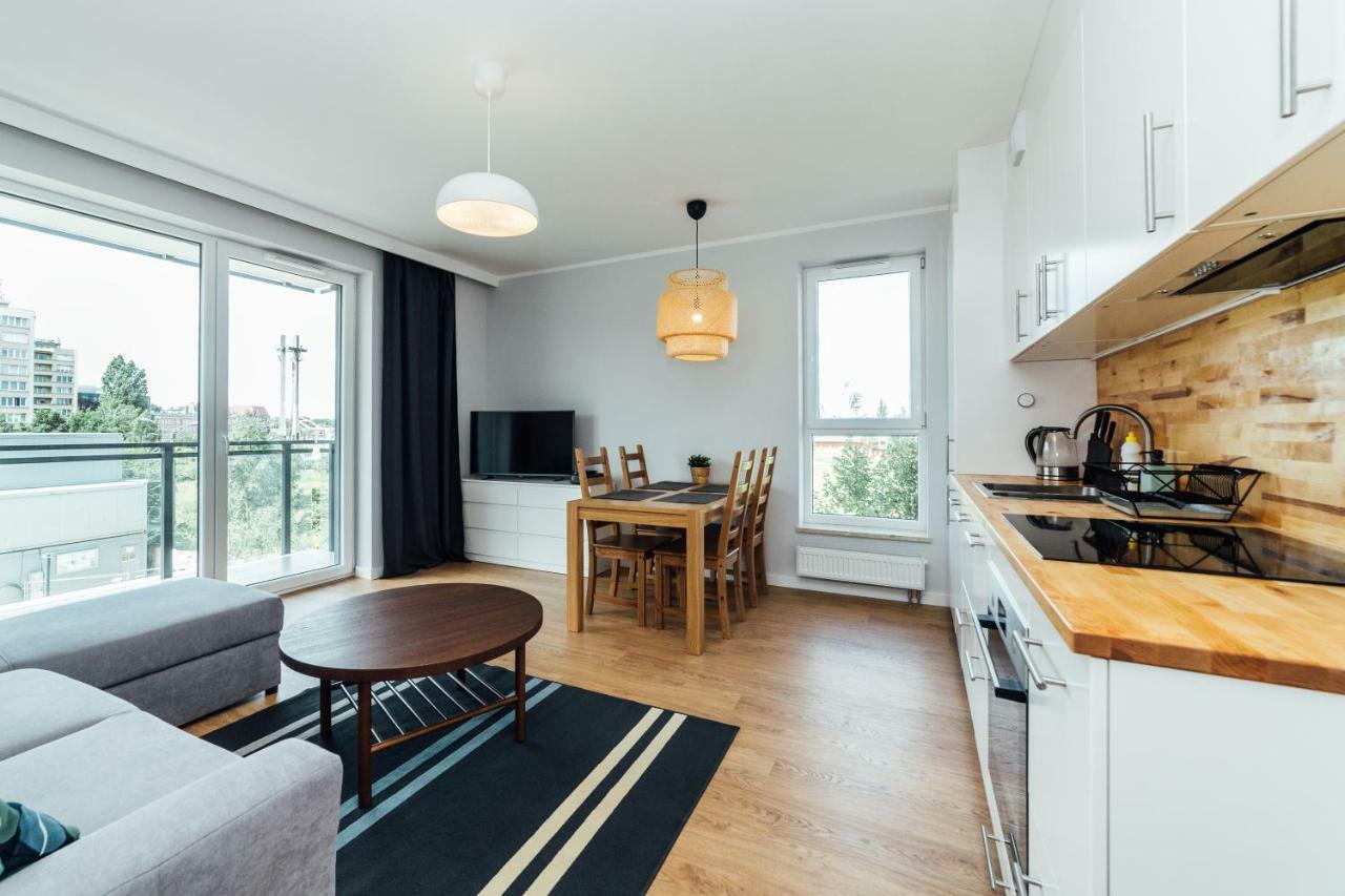 Pobookowane Stocznia Apartments Gdansk Bagian luar foto