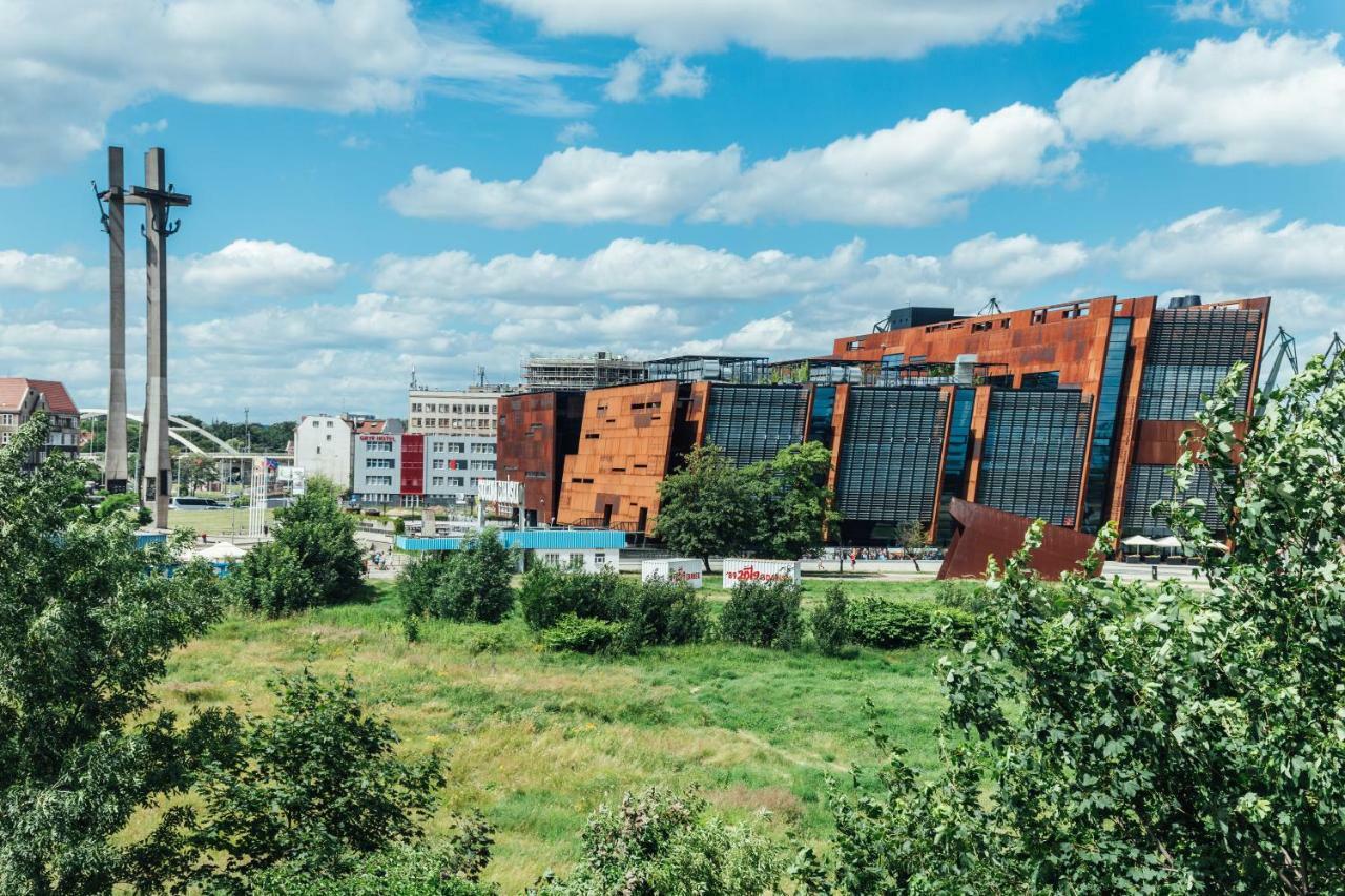 Pobookowane Stocznia Apartments Gdansk Bagian luar foto